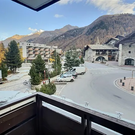 Confortable 2 Pieces A Avec Balcon Sud, Ideal Pour 5 Personnes, Animaux Acceptes Apartment Val-d'Isere